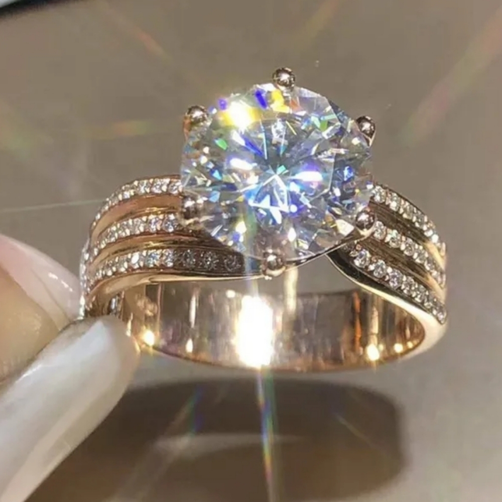 New Diamond Silver Twisted Band Ring - Picture 3 of 4